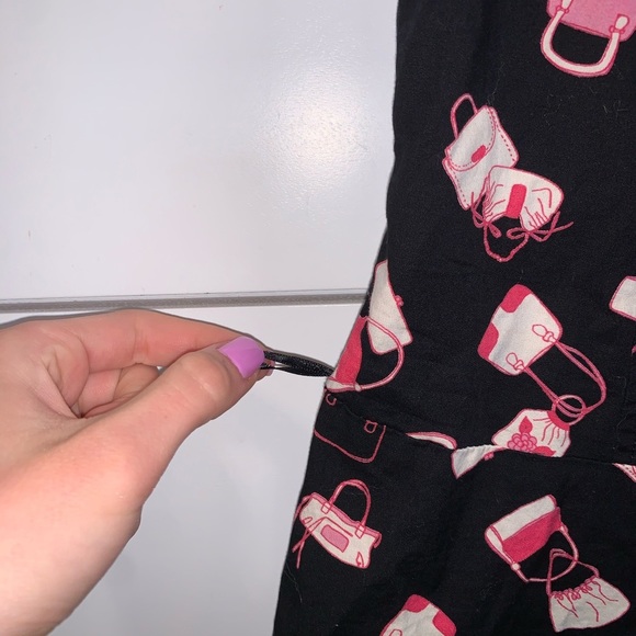 Vintage style black dress with purses all over - Picture 6 of 8